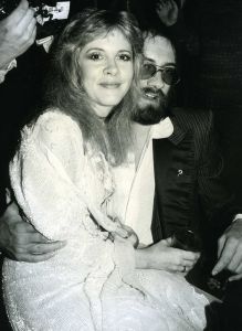 Stevie Nicks, Mick Fleetwood 1983 Hollywood  cliff.jpg